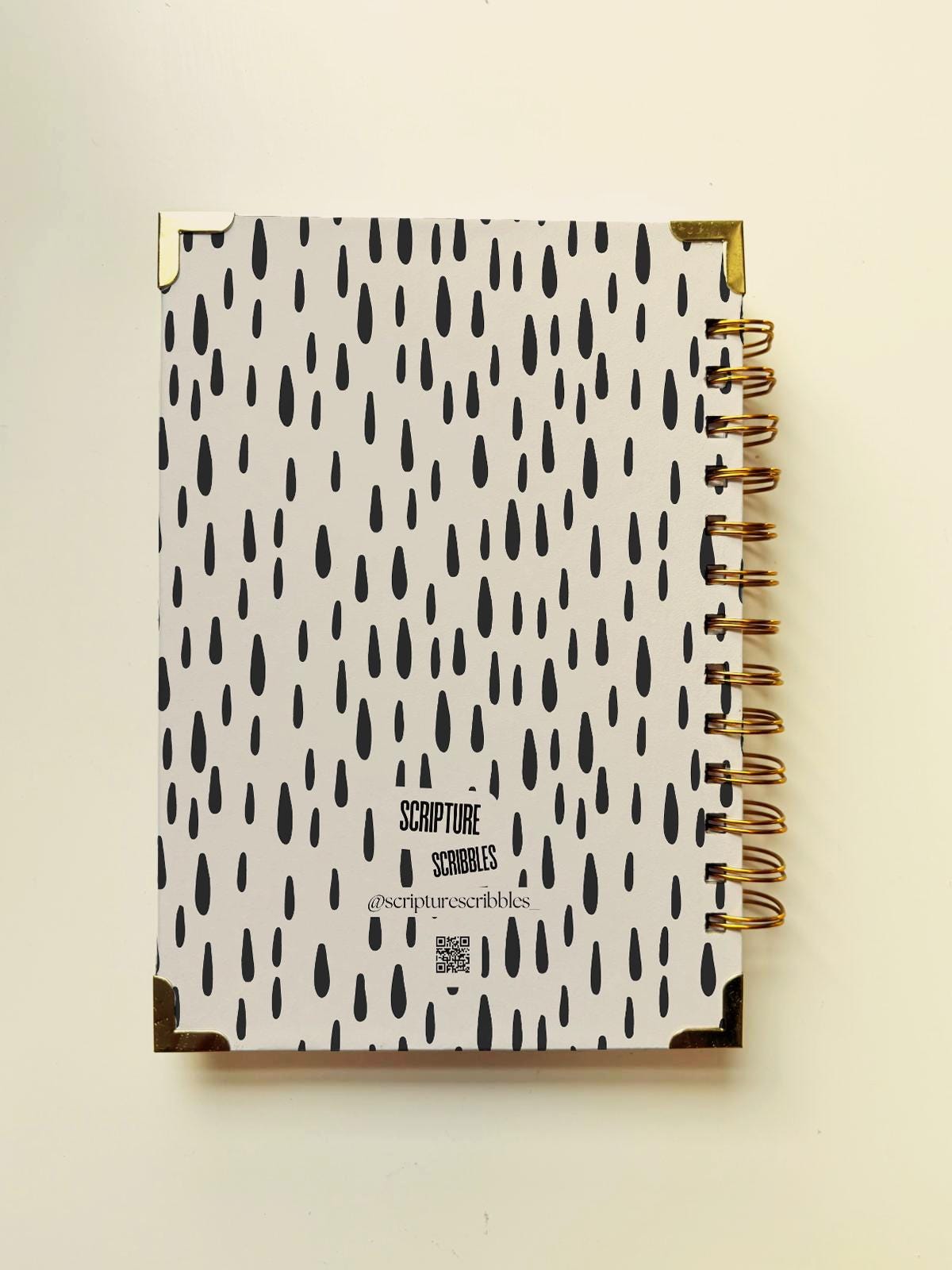 Handmade Christian Daily Verse Planner: A5 Spiral Notebook